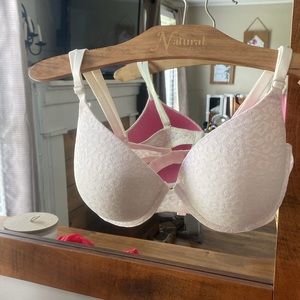 Victoria’s secret PINK where everywhere push-up bra